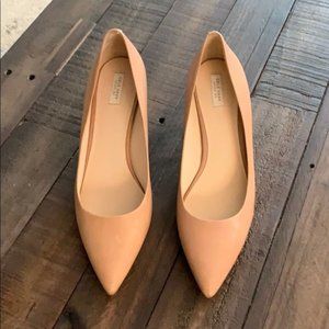 Cole Haan Nude Pumps 9.5